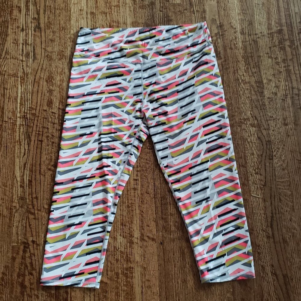 Fabletics Crop Leggings
